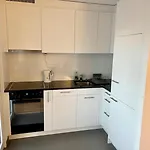 Brand New Center Downtown Apartment, Brauer - Self Checkin شقة