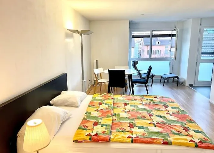 Brand New Center Downtown Apartment, Brauer - Self Checkin 취리히